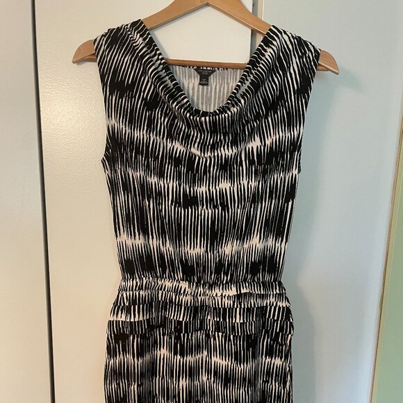 Ann Taylor Petites Ikat Black White Sleeveless Dress Womans Small - Picture 1 of 6
